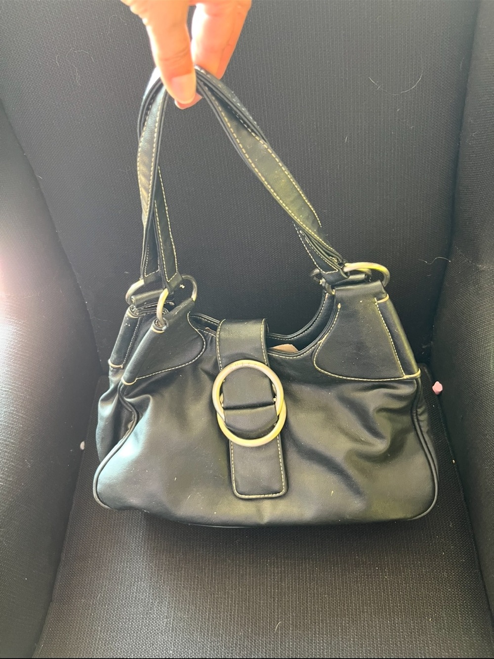 GUESS Black Shoulder Bag Purse Silver Tone Buckle Double Handle Contrast Stitchi